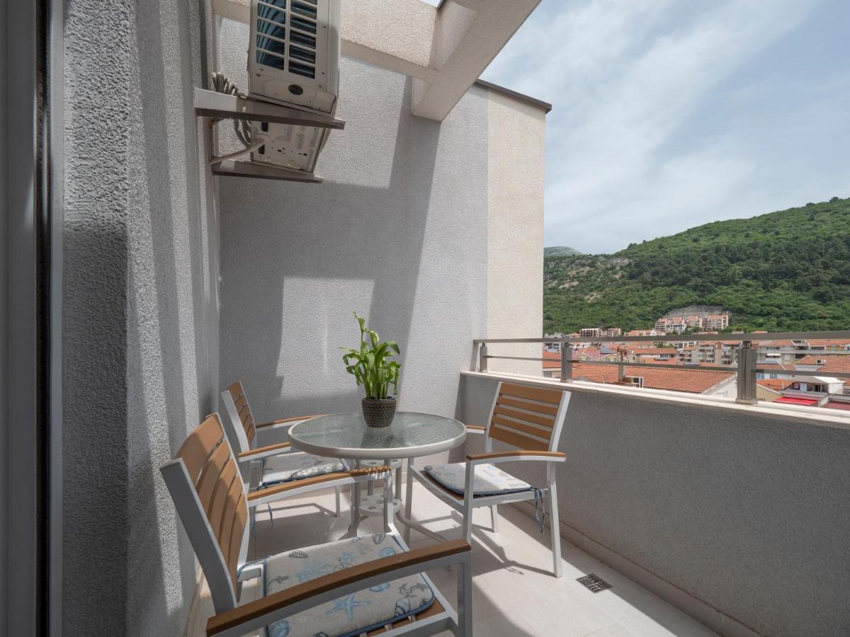 Marea Apartment