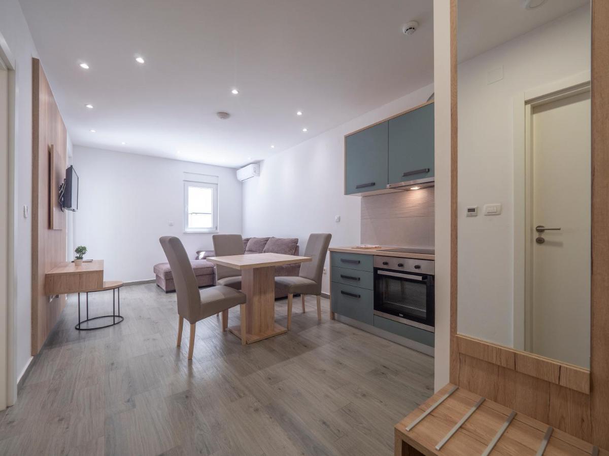 Marea Apartment