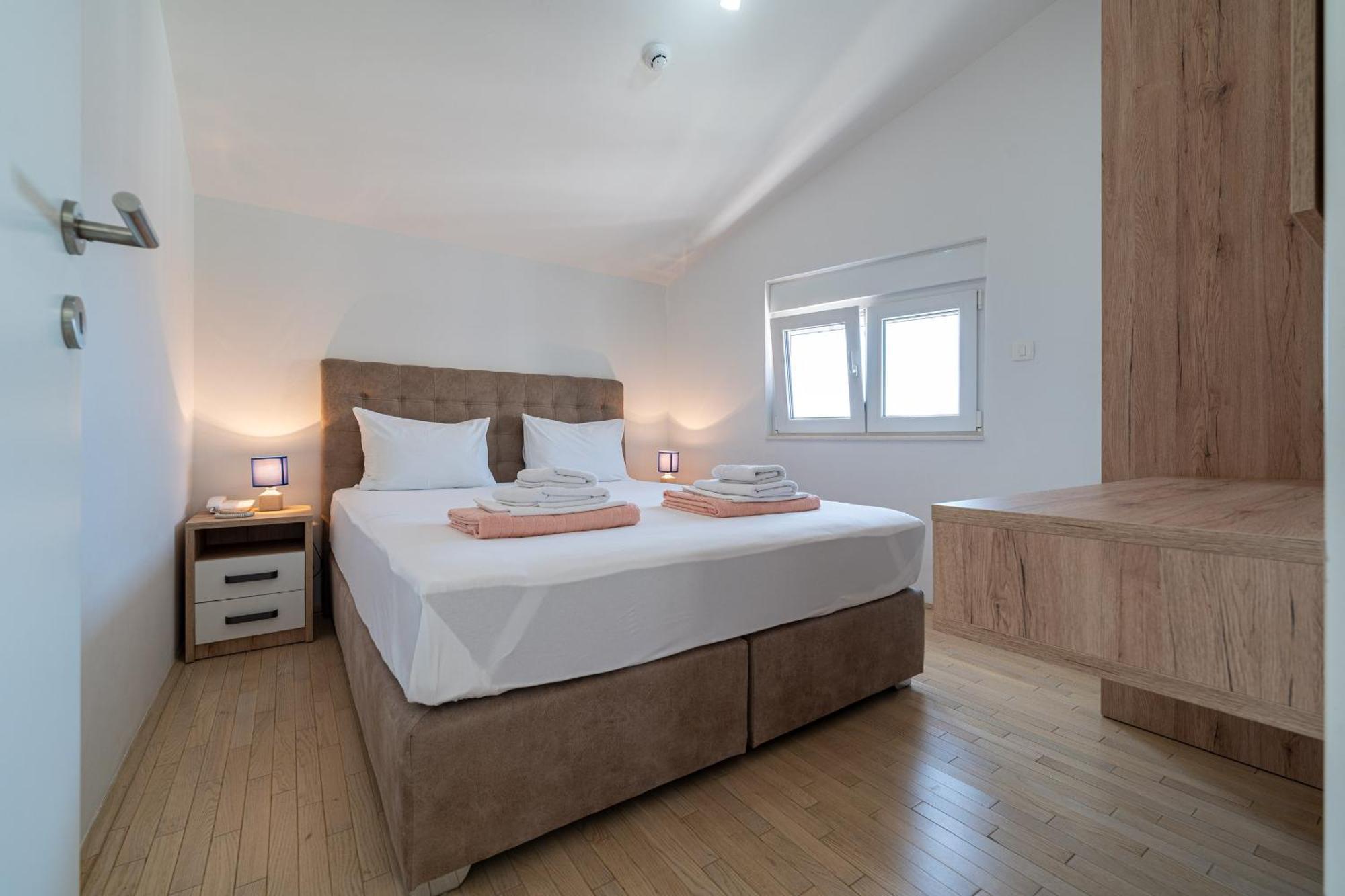 Marea Apartment