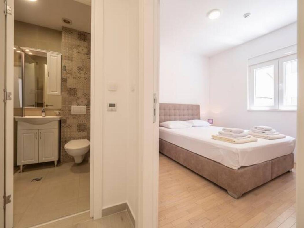 Apartment Marea Budva
